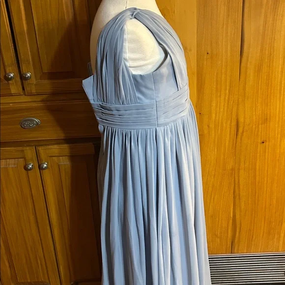 Bridesmaid maxi dress.  Dusty blue color.  Pleated waistband. Size XS - Picture 5 of 9